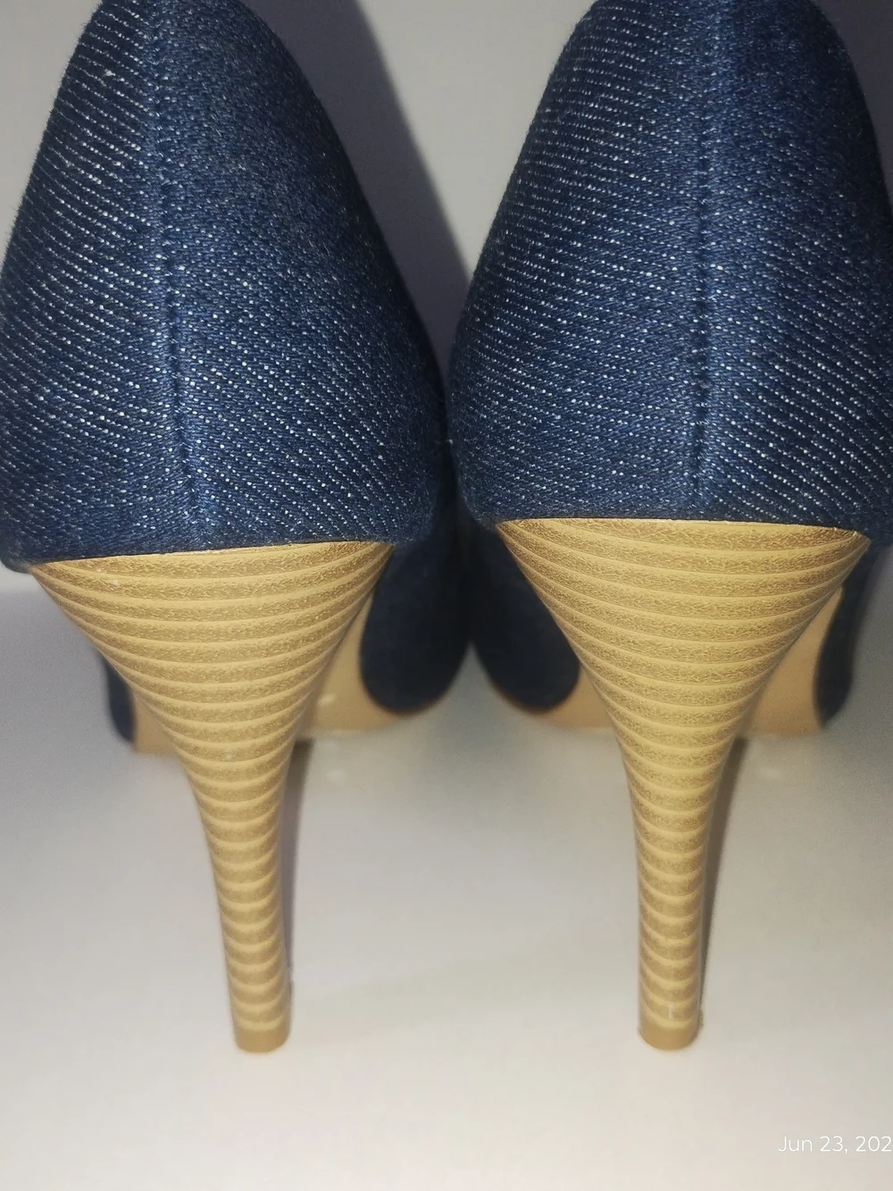 Kelly & Katie Size 7.5 denim Heel